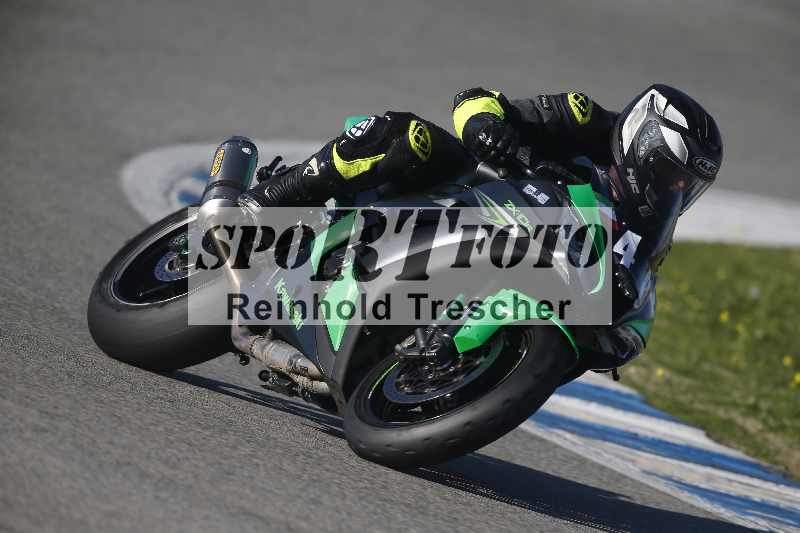 /Archiv-2024/01 26.-28.01.2024 Moto Center Thun Jerez/Gruppe gruen-green/48